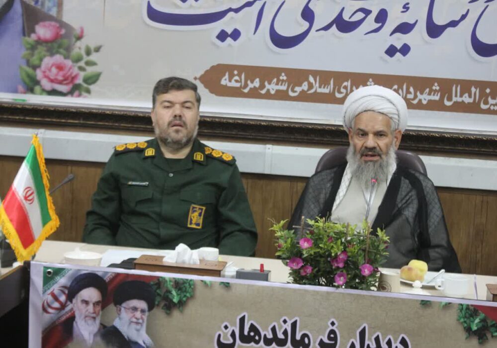 تأکید بر وحدت و اقتدار ملی در دیدار فرماندهان نیروهای مسلح