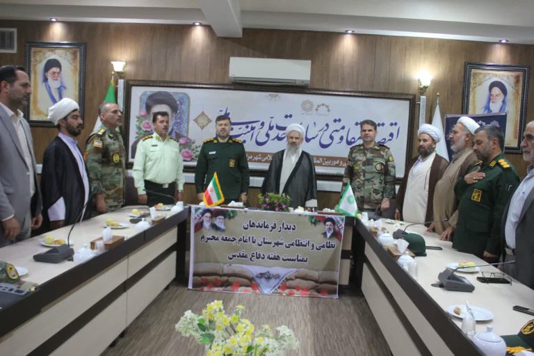 تأکید بر وحدت و اقتدار ملی در دیدار فرماندهان نیروهای مسلح